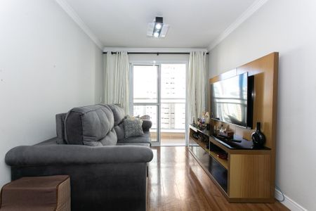 Apartamento à venda com 81m², 3 quartos e 1 vaga Apartamento à venda com 81m², 3 quartos e 1 vagaSala