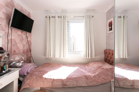 Apartamento à venda com 81m², 3 quartos e 1 vaga Apartamento à venda com 81m², 3 quartos e 1 vagaQuarto 2