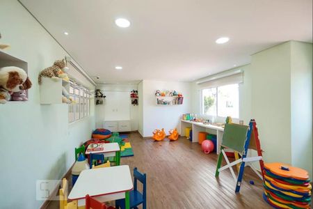 Apartamento à venda com 81m², 3 quartos e 1 vaga Apartamento à venda com 81m², 3 quartos e 1 vagaÁrea Comum