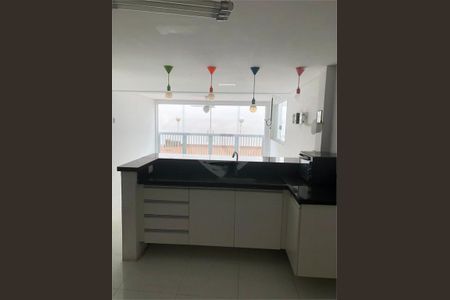 Casa à venda com 172m², 3 quartos e 2 vagas