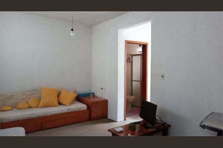 Casa à venda com 114m², 2 quartos e 1 vaga