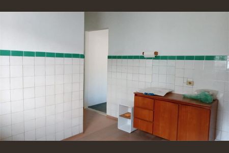 Casa à venda com 114m², 2 quartos e 1 vaga