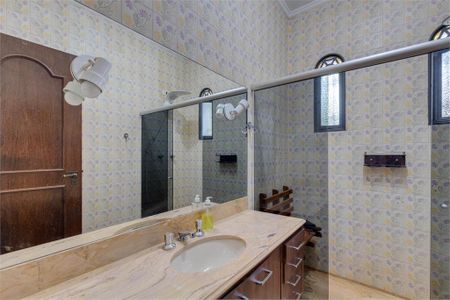 Casa à venda com 289m², 3 quartos e 3 vagas