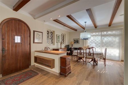 Casa à venda com 3 quartos, 289m² em Granja Julieta, São Paulo