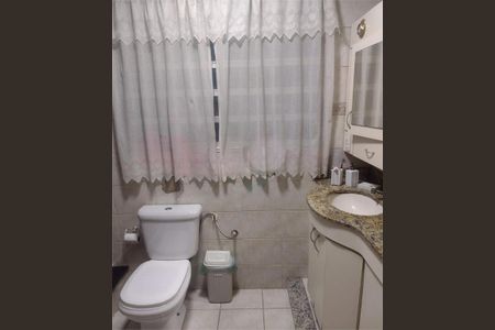 Casa de condomínio à venda com 160m², 3 quartos e 2 vagas