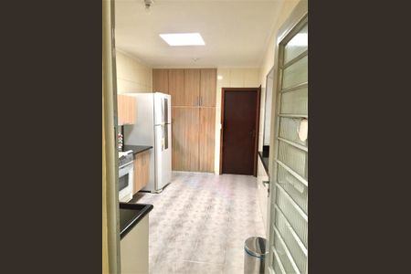 Casa à venda com 269m², 2 quartos e 1 vaga