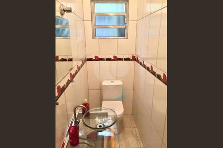 Casa à venda com 269m², 2 quartos e 1 vaga