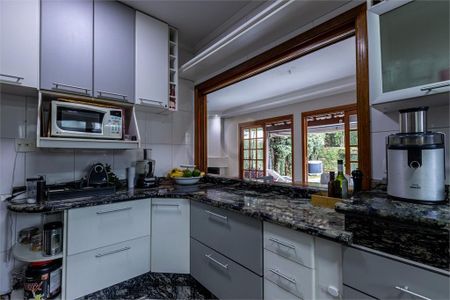 Casa à venda com 390m², 4 quartos e 4 vagas