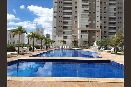 Apartamento à venda com 94m², 2 quartos e 1 vaga