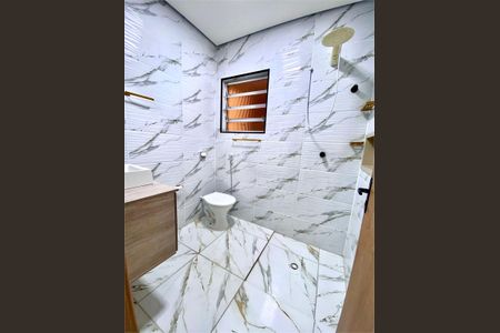 Casa à venda com 2 quartos, 123m² em Parque das Nações, Santo André