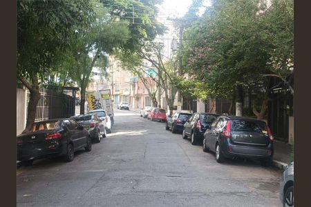 Apartamento à venda com 65m², 2 quartos e 1 vaga