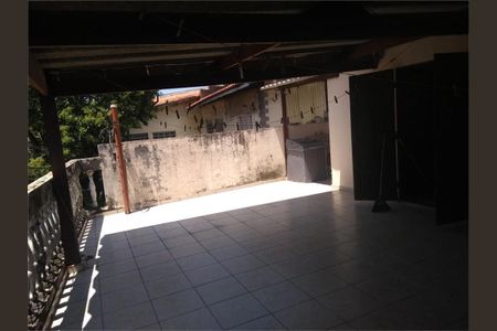 Casa à venda com 4 quartos, 150m² em Jardim das Vertentes, São Paulo