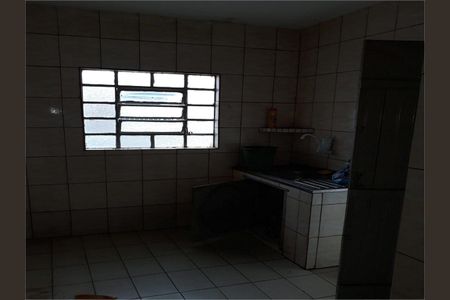 Casa à venda com 90m², 2 quartos e 5 vagas