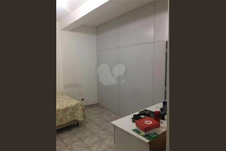 Casa à venda com 2 quartos, 155m² em Parque São Jorge, São Paulo