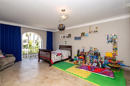 Casa à venda com 450m², 4 quartos e 6 vagas