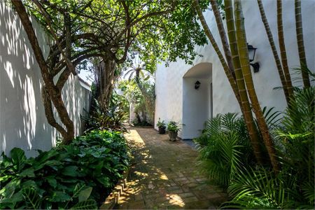 Casa à venda com 450m², 4 quartos e 6 vagas