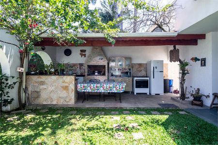 Casa à venda com 450m², 4 quartos e 6 vagas