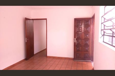 Casa à venda com 220m², 3 quartos e 2 vagas