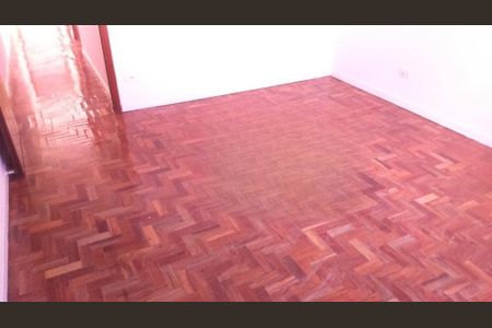 Casa à venda com 220m², 3 quartos e 2 vagas