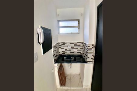 Apartamento à venda com 30m², 1 quarto e sem vaga