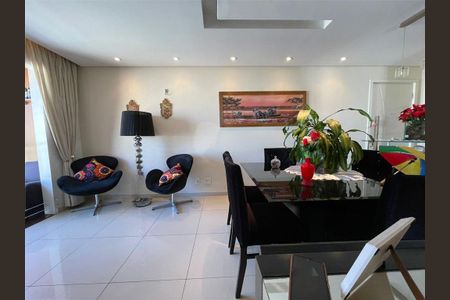 Apartamento à venda com 65m², 3 quartos e 1 vaga