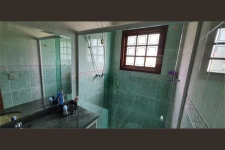 Casa à venda com 4 quartos, 400m² em São Domingos, São Paulo