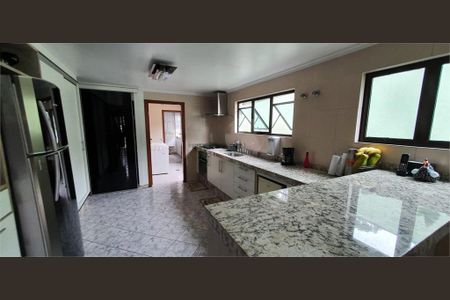 Casa à venda com 400m², 4 quartos e 2 vagas