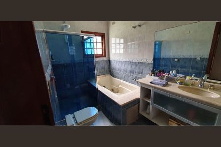 Casa à venda com 400m², 4 quartos e 2 vagas