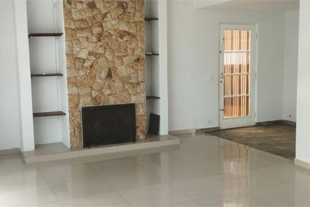 Casa à venda com 3 quartos, 144m² em Campo Grande, São Paulo