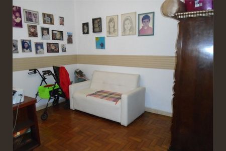 Casa à venda com 3 quartos, 200m² em Campo Belo, São Paulo