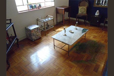 Casa à venda com 3 quartos, 200m² em Campo Belo, São Paulo