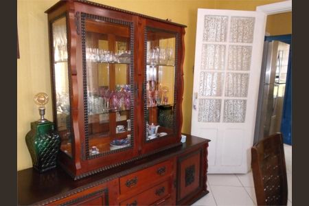 Casa à venda com 3 quartos, 200m² em Campo Belo, São Paulo