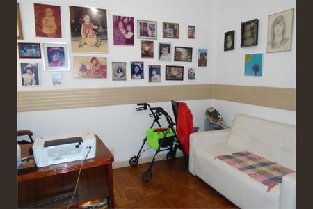 Casa à venda com 3 quartos, 200m² em Campo Belo, São Paulo