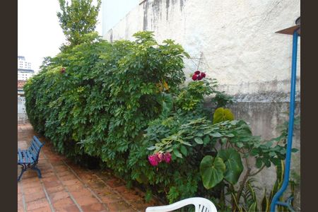 Casa à venda com 200m², 3 quartos e 6 vagas