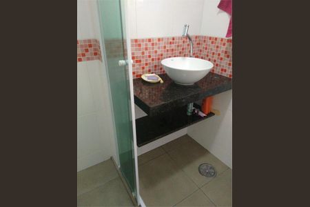 Apartamento à venda com 76m², 2 quartos e sem vaga