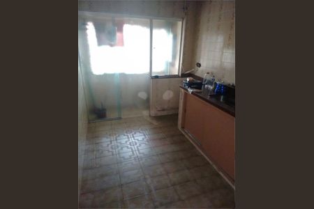 Apartamento à venda com 76m², 2 quartos e sem vaga