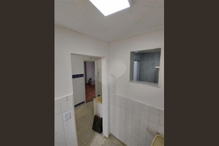 Apartamento à venda com 2 quartos, 59m² em Luz, São Paulo