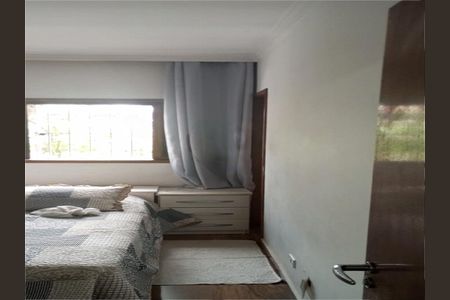 Casa à venda com 3 quartos, 120m² em Lapa de Baixo, São Paulo