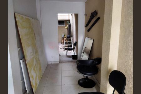 Casa à venda com 180m², 3 quartos e 1 vaga