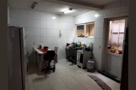 Casa à venda com 180m², 3 quartos e 1 vaga