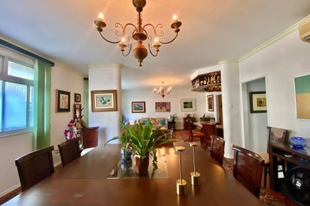 Apartamento à venda com 234m², 4 quartos e 1 vagaSala