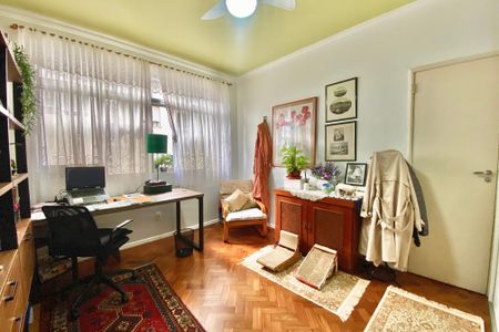 Apartamento à venda com 234m², 4 quartos e 1 vagaEscritório