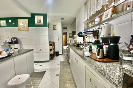 Apartamento à venda com 234m², 4 quartos e 1 vagaCozinha