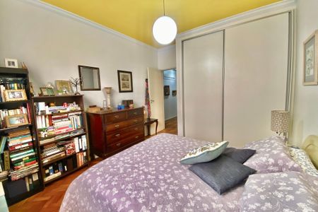 Apartamento à venda com 234m², 4 quartos e 1 vagaQuarto 1