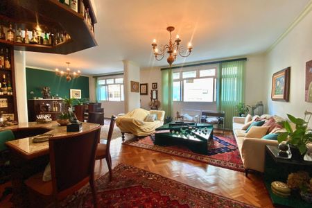 Apartamento à venda com 234m², 4 quartos e 1 vagaSala