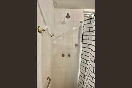 Apartamento à venda com 234m², 4 quartos e 1 vagaBanheiro da Suíte