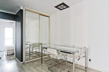 Apartamento à venda com 55m², 2 quartos e 1 vagaSala