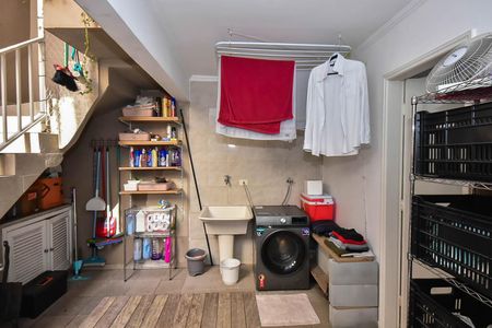 Casa de condomínio à venda com 100m², 3 quartos e 2 vagasÁrea de Serviço