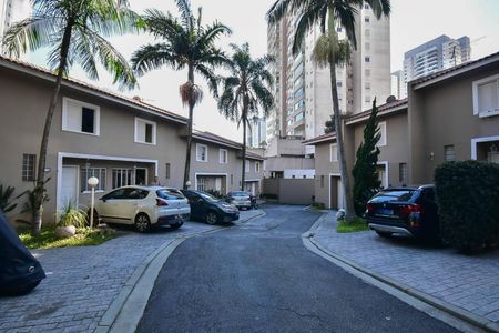 Casa de condomínio à venda com 100m², 3 quartos e 2 vagasEntrada