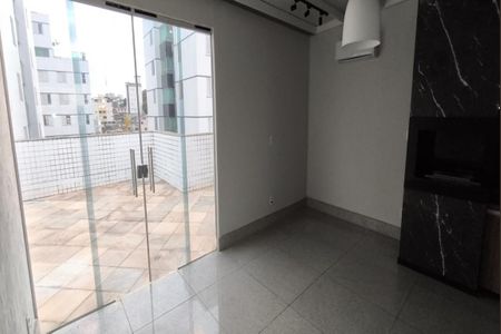 Apartamento à venda com 218m², 4 quartos e 4 vagas